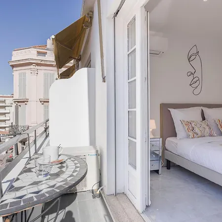 Lägenhet Moliere - Palais, Plage, Balcon, Clim Et Centre Cannes
