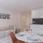 Apartment Moliere - Palais, Plage, Balcon, Clim Et Centre Cannes