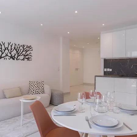 Apartment Moliere - Palais, Plage, Balcon, Clim Et Centre Cannes